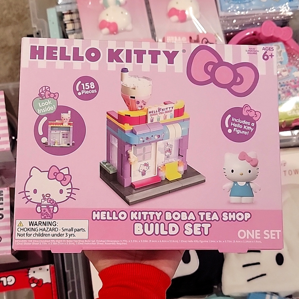 Hello Kitty Boba tea Build Set